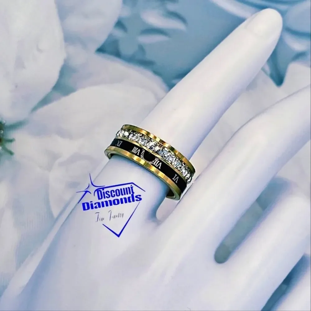 18K Yellow Men's / Women's Unisex  Vintage Roman Numeral Titanium Diamond Ring